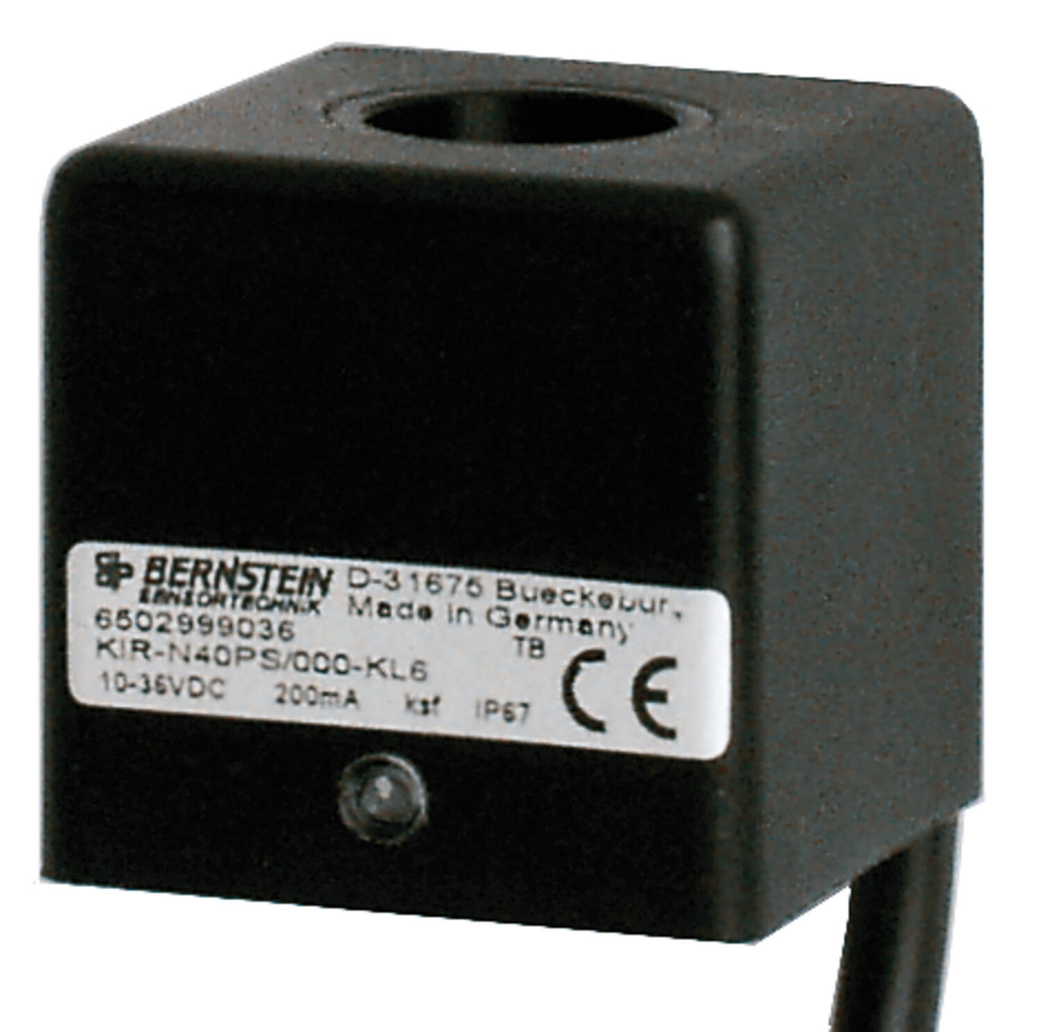 Photo at sensor with special design. Hole Ø16.